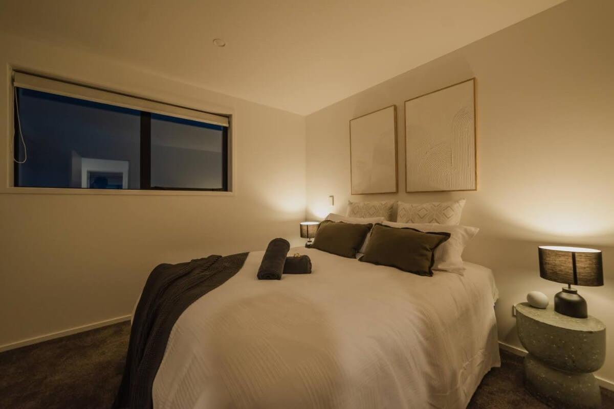 Stones Throw From The Stadium & Hot Tub Christchurch Buitenkant foto